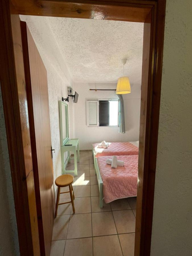 Yannis Apartments Barbati Exterior foto